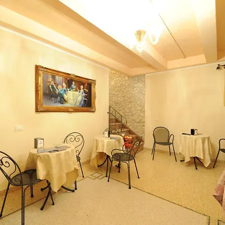 Bed & Breakfast Palazzo Mantegna 3*