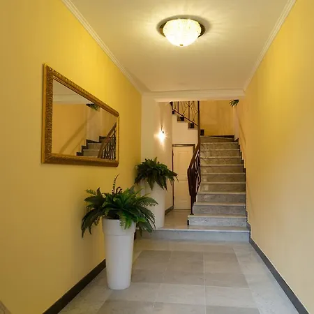 Palazzo Mantegna Bed & Breakfast Gioiosa Ionica