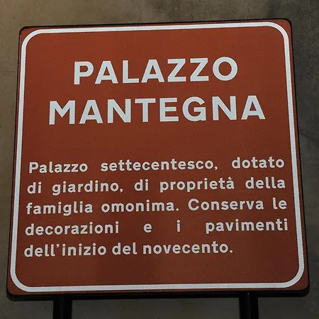 Palazzo Mantegna Bed & Breakfast